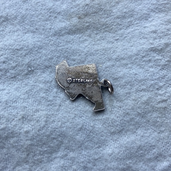 Sterling Silver Maryland Charm - Picture 3 of 3